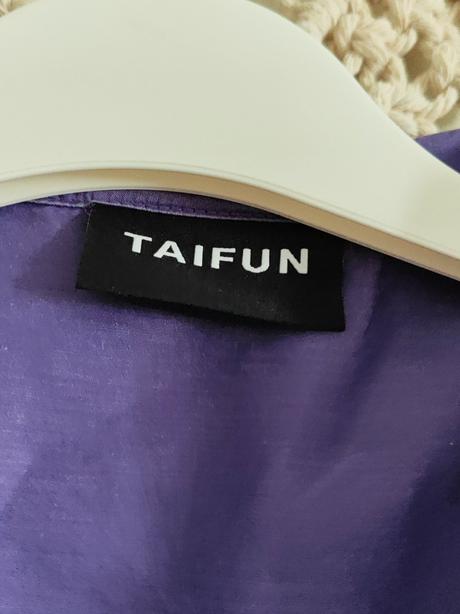 Zaujímavá blúzka taifun, m