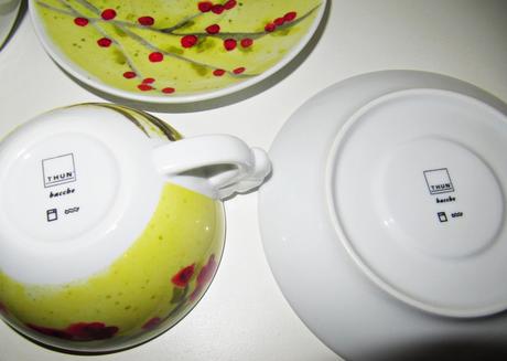 Čajník, šálky, tanieriky - talianska značka thun,