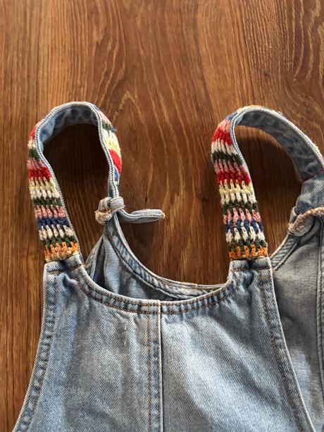 Rifľové kraťasy s trakmi, zara,152