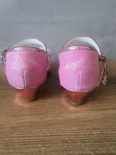 Princeznovské črievičky, 31