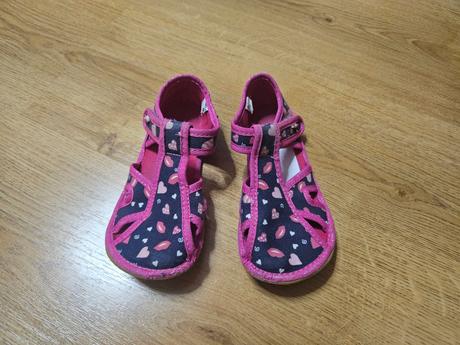 Barefoot papučky, 28