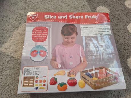 Ovocie na krajanie v debnicke, 