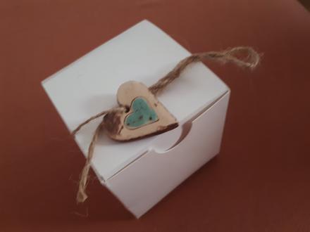 Papierova skatulka hlineny rucnerobene srdiecko,