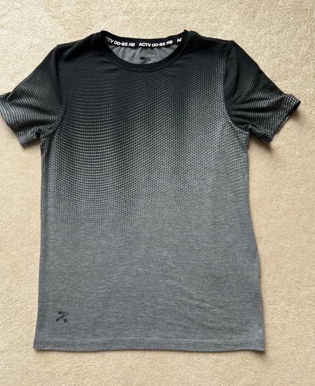 Športové tričko pre chlapca, reserved,146