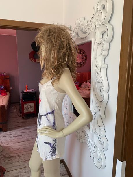 Predlzene tielko, s
