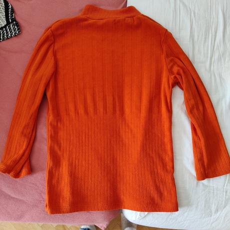 Oranzovy pulover, stradivarius,s