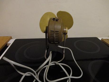 Ventilátor stolový - retro, 