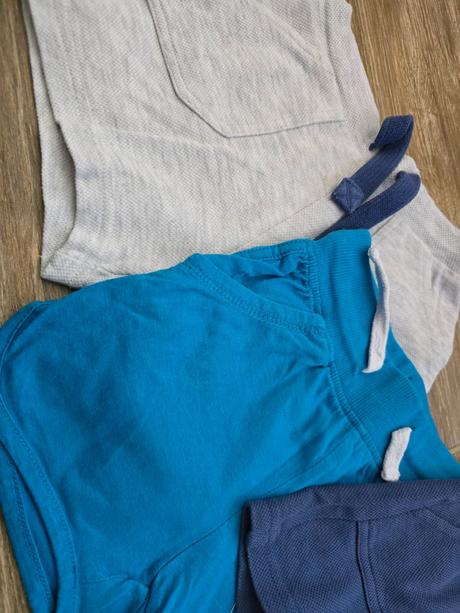 Šortky č.74-80, f&f,74