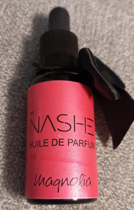 Nashe parfém magnólia,