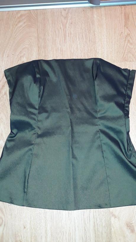 Olivový set sukňa a top, m