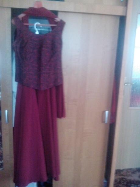 Elegantne spoločenske šaty, jane,40