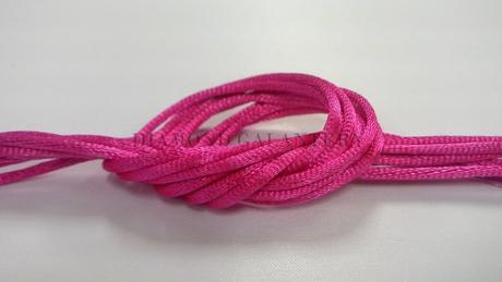 Saténová šnúrka 2,5 mm ružová, 