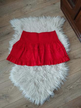 Elegantná dámska červená sukňa, s