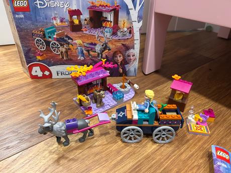 Lego disney 41166 elsa a dobrodruzstvo s povozom,