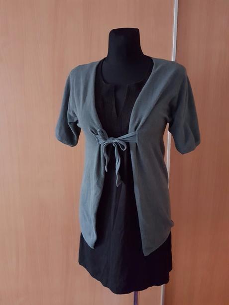 Tmavošedý svetrík na zaväzovanie mko, m