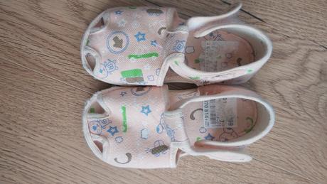 Papucky, deichmann,21