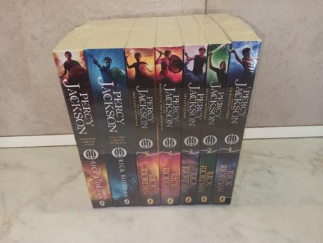 Rick riordan - percy jackson / greek gods + heroes,