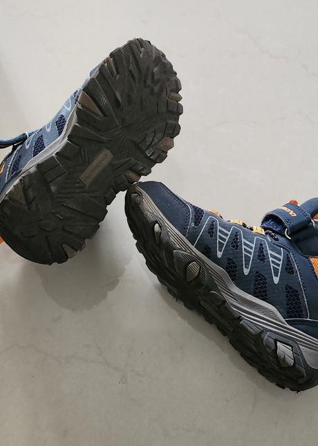 Turistická obuv, decathlon,32