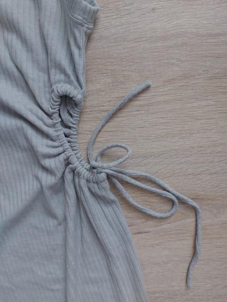 Damske saty, abercrombie&fitch,s