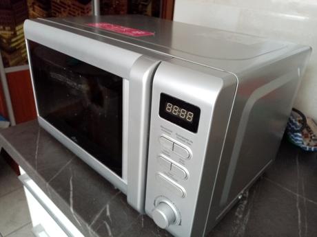 Mikrovlnná rúra eta klasico, eta