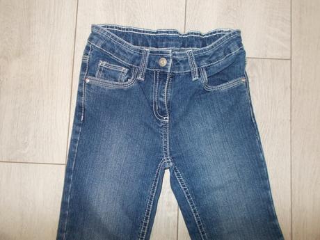 Dievcenske slim rifle 7-8 rokov, c&a,128