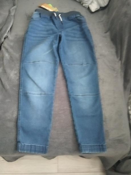 3 x nové chlapčenské rifle jogger, 158