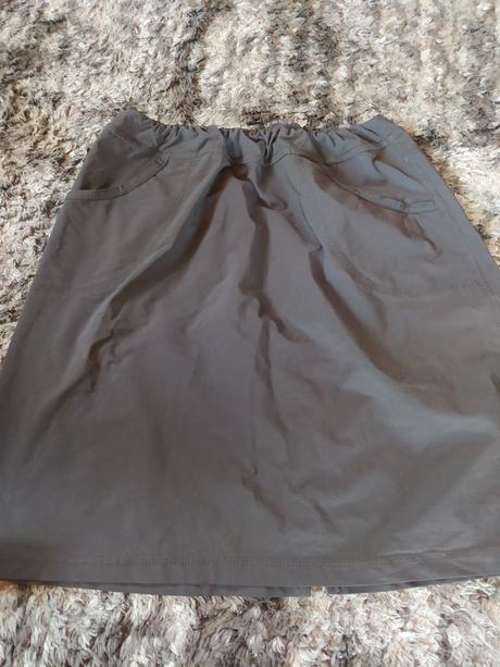 Športová sukňa, l