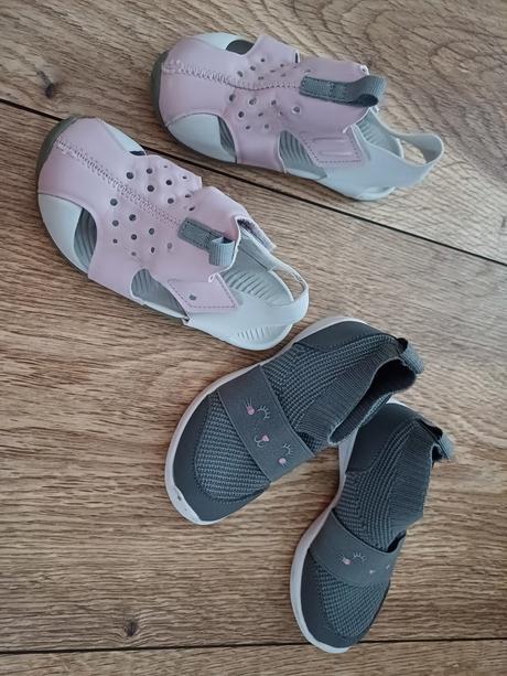 Sandale a tenisky 15,5cm, nike,25