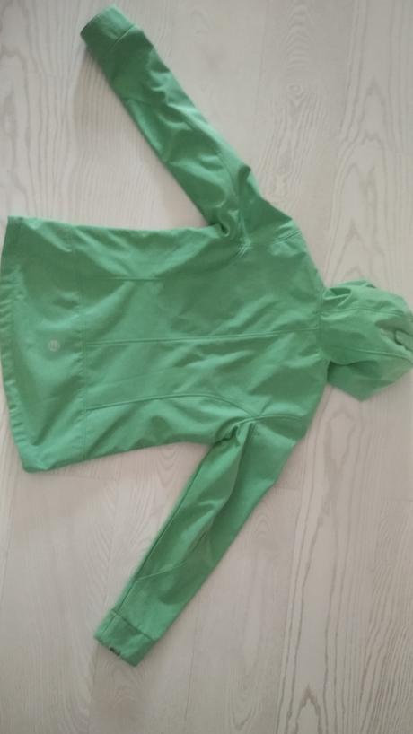 Zelená softshellová bunda, 164