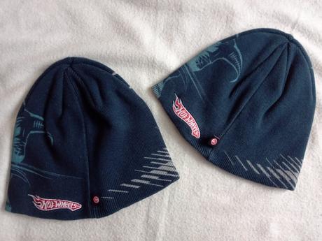 2ks chlapčenských čiapok, 116