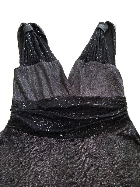 Spoločenské šaty, m