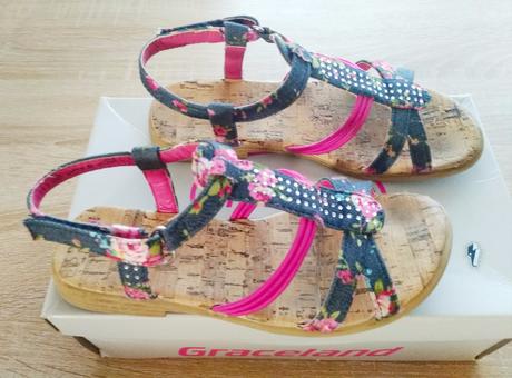 Sandálky, deichmann,32