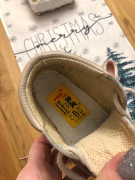 Papucky a tenisky, next,19