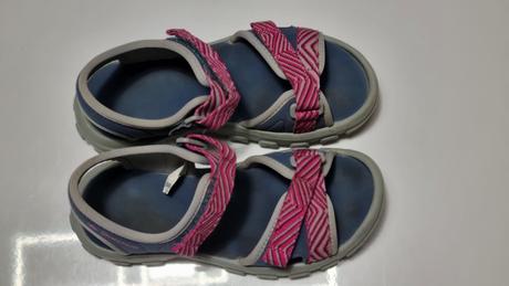 Sandále 20cm, decathlon,32