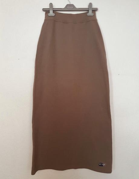 Dlha prirodna moka sukna, m