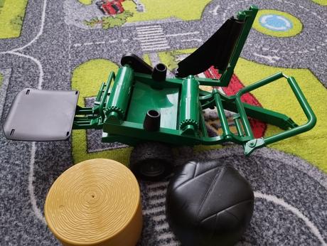 Bruder doplnky za traktor a panaci, 