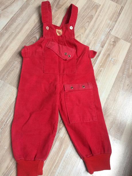 Menčestové nohavice, 74