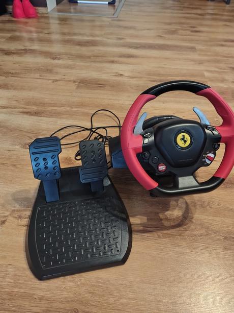 Ferrari 458 spider herný volant, 
