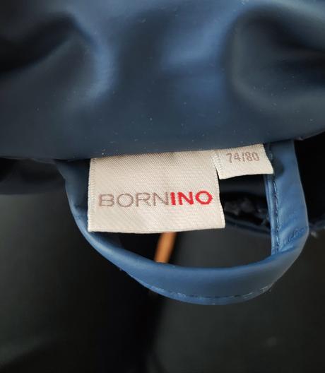 Pogumovaná bunda, 74