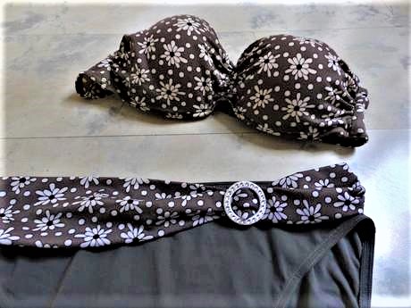 Kvalitné plavky, xl