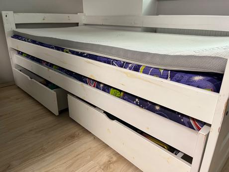 Detská posteľ, šírka (cm): 90,dĺžka (cm): 200