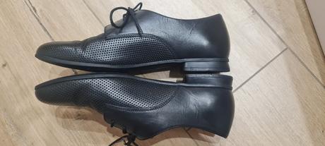 Šnurovacie poltopánky, lasocki,37