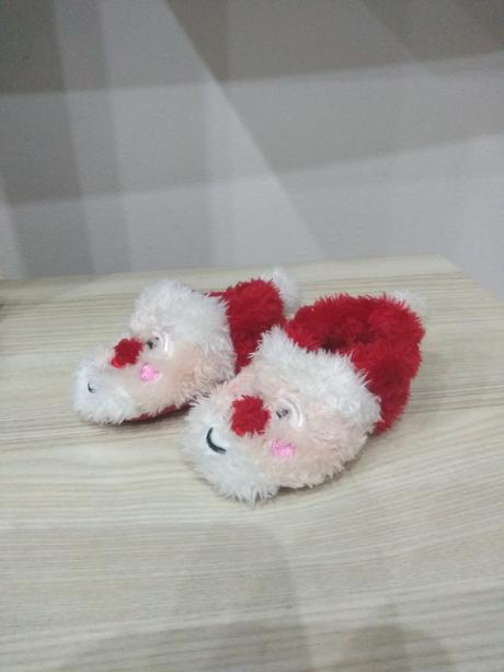 Vianočné capacky, <17