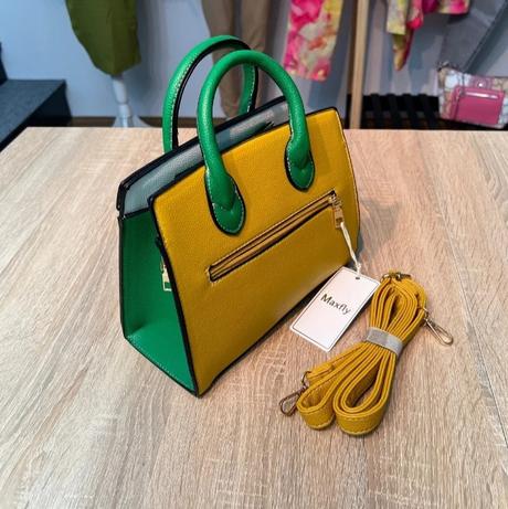 Kabelka do ruky s pútkom, 