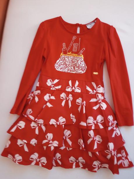 Luxusné šaty a dee, č. 128, 122