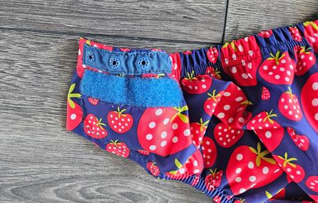 Kúpacia plienka strawberry, 80