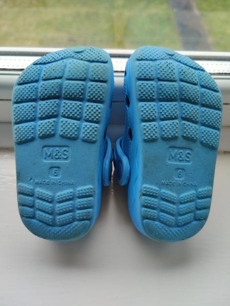 Crocsy modré- šlapky, marks & spencer,22