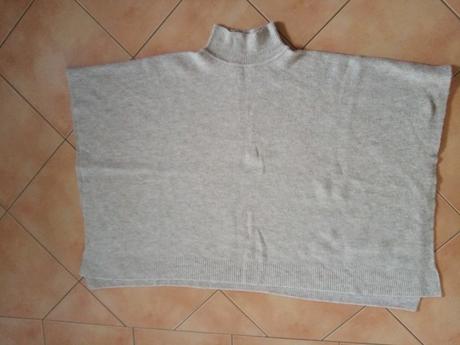 Dámske pončo zn. reserved, reserved