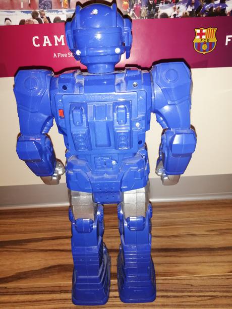 Robot na baterky,