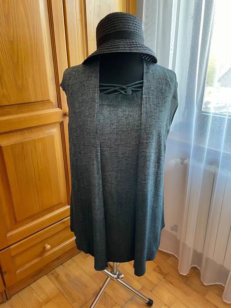 Šaty + vesta., m
